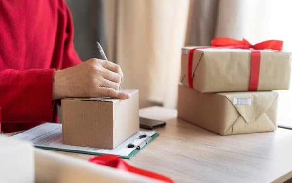 small business holiday shipping